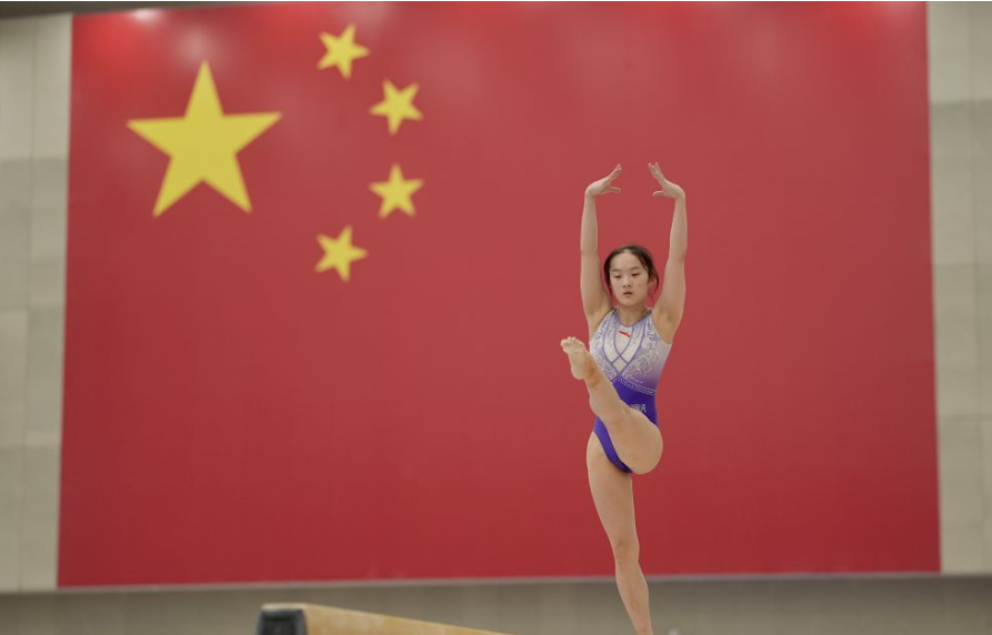 与朋友一起畅玩九游娱乐平台的欢乐